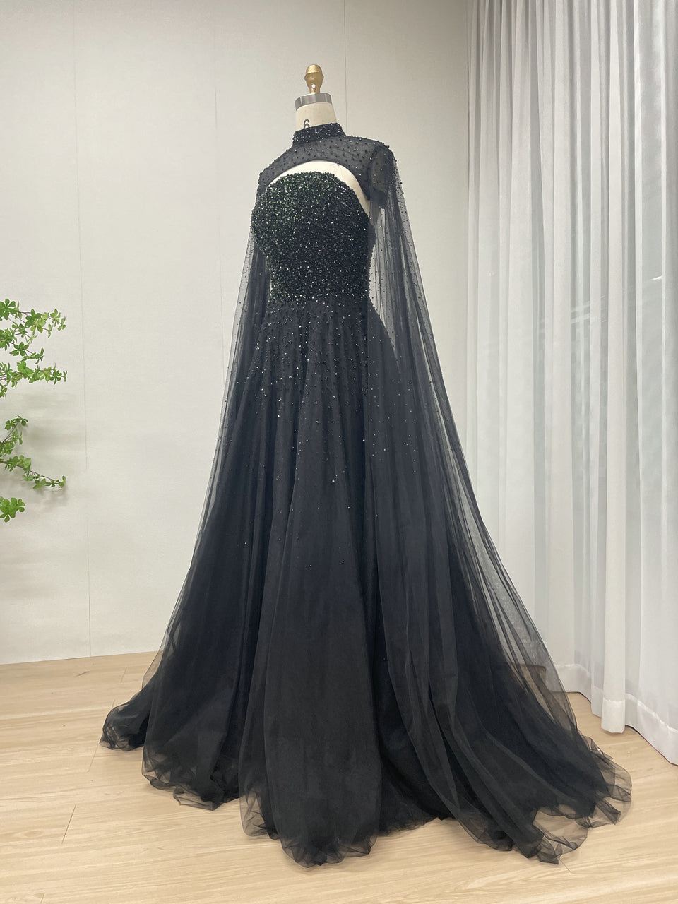 Luxury Evening Gown Detachable Cape Diamond Stylish Top Embellished Evening Dresses for Women Parties MB40306