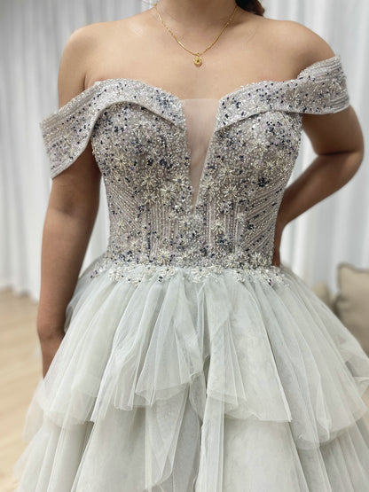 Gray Green Evening Dress Sequined Beaded Deep V Princess Dress Beautiful Split Textured Mesh Skirt MB40309