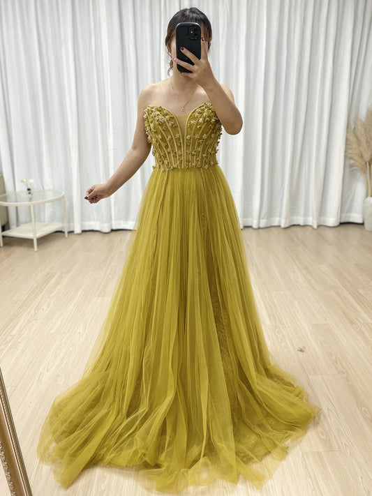 Luxury Olive Green a Line Beautiful Floral Embroidered Strapless Wedding Dress MB40353