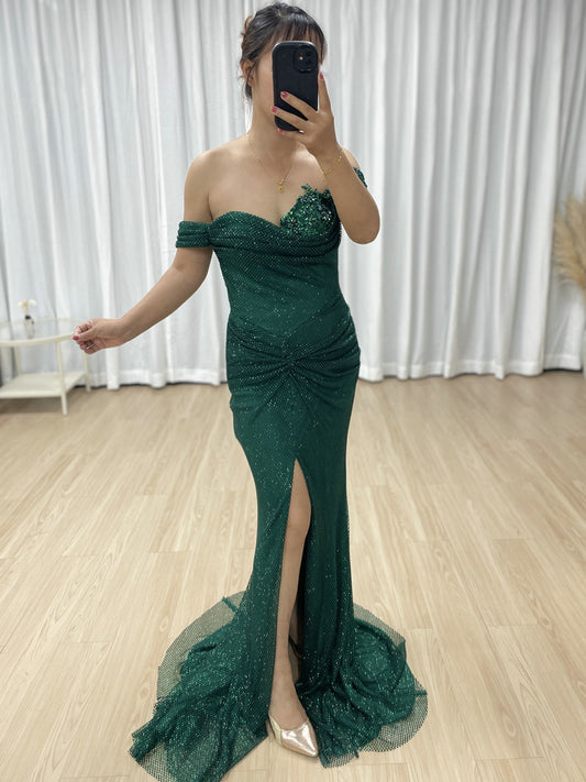 Elegant Green Prom Dress with Beaded Bodice Off-Shoulder Long Train MB40410
