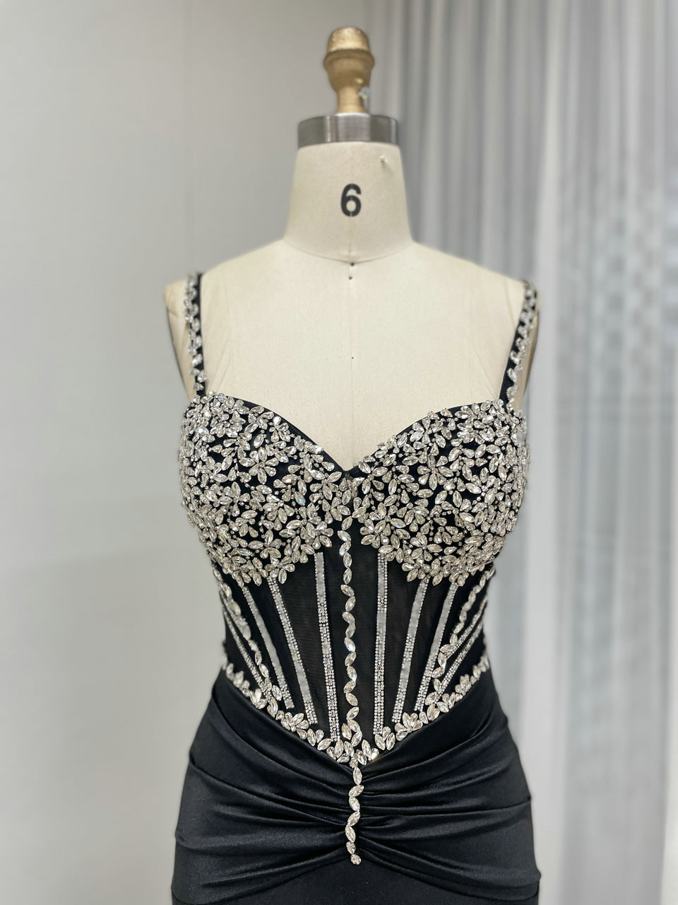Exquisite Hand Beaded Crystal Diamond Sexy Spaghetti Strap Mermaid Prom Evening Gown MB40423