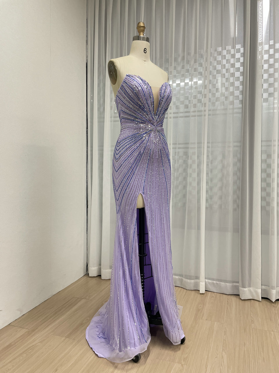 Sexy V Neck High Slit Beaded Embroidery Mermaid Prom Evening Gown for Formal Occasions MB40429