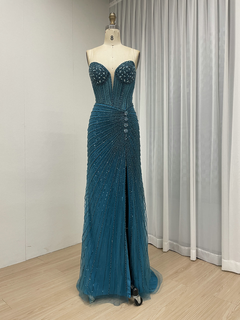Sexy Sleeveless V Neck Embellished Beautiful Sparkly Beaded With Evening Gown for Prom and Banquet MB40430