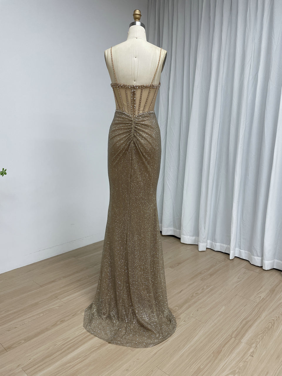Luxury Gold Beaded Corset Evening Gown Sleeveless Sparkle Prom Dress MB40481