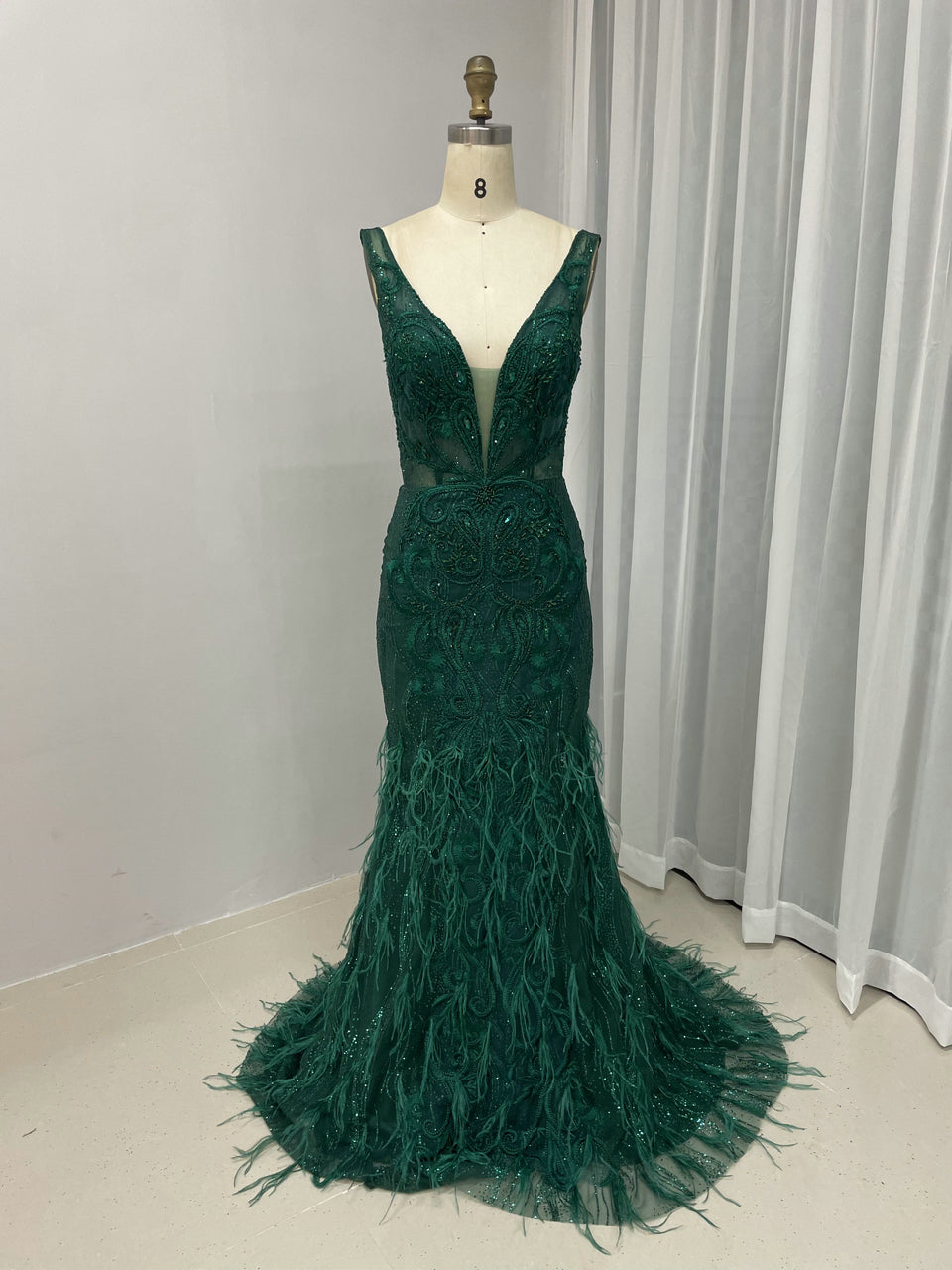 Sleeveless Couture Lace feather bottom Evening Dress MC20016