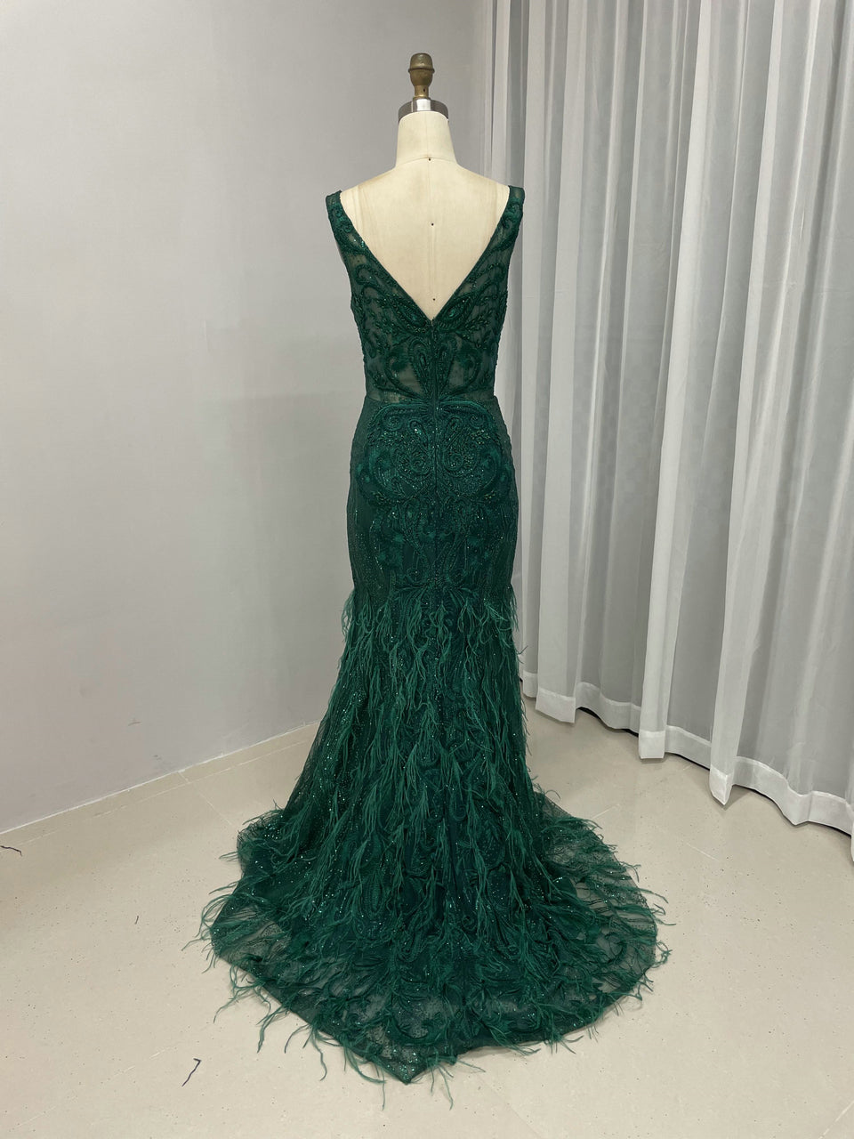 Sleeveless Couture Lace feather bottom Evening Dress MC20016