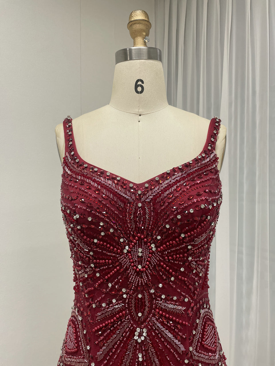 Wine Crystal Beading Evening Gown V-Neck Tulle Prom Dress MC20148