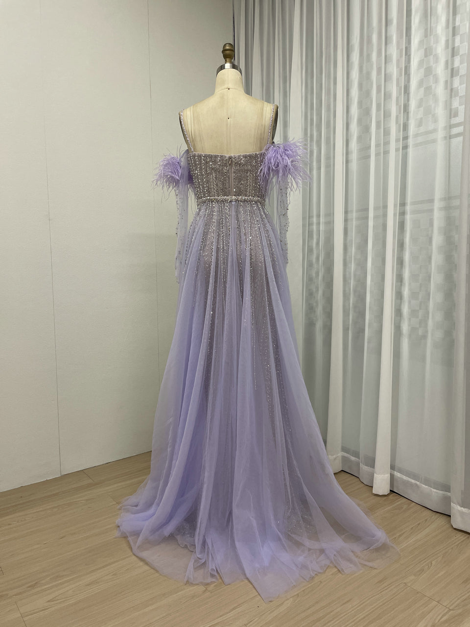 Luxury Feather Sleeve Spaghetti Strap Couture Red Carpet Evening Dress MY30037