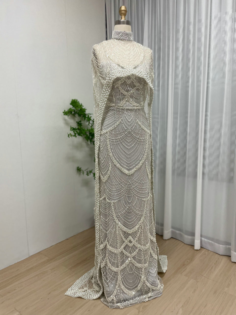 Vintage Style Pearl Drop Grey Evening Dress Long Sleeves Sheer Neck MY30070