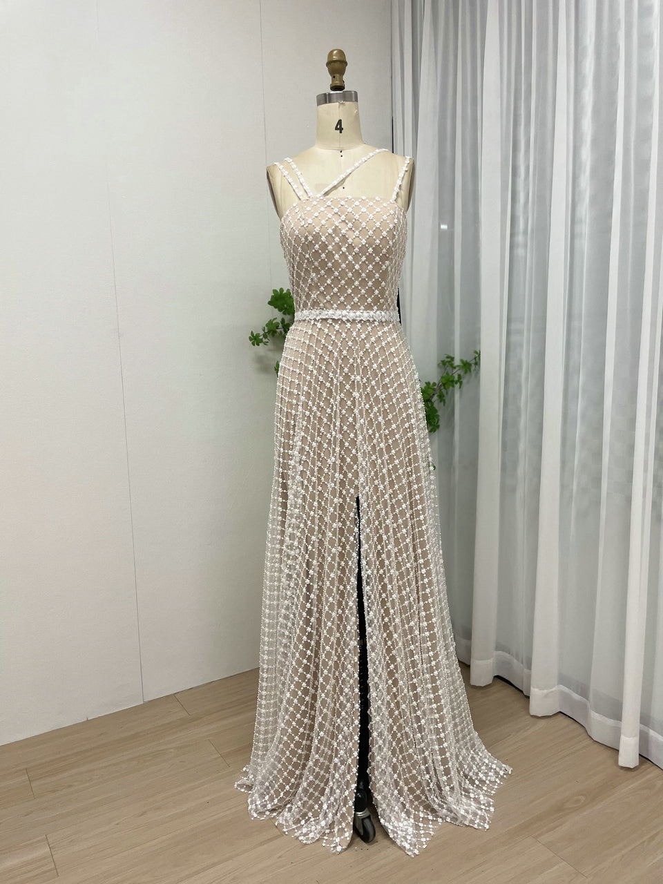 Elegant Pearl Embellished A-Line Evening Gown - Geometric Pattern Formal Maxi Dress MY30080