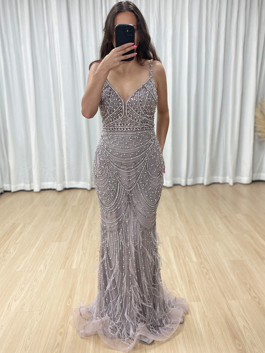 Lavender Spaghetti Strap V-Neck Beaded Mermaid Evening Gown Feather Hem Luxury Pearl Embellished Formal Prom Dress Women MY30128-2