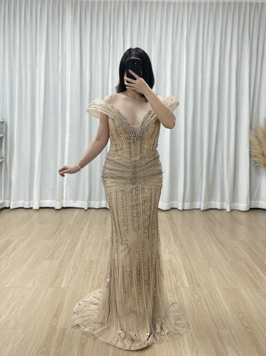 Champagne Off-Shoulder Beaded Mermaid Evening Dress Elegant Red Tulle Formal Gown MY30158