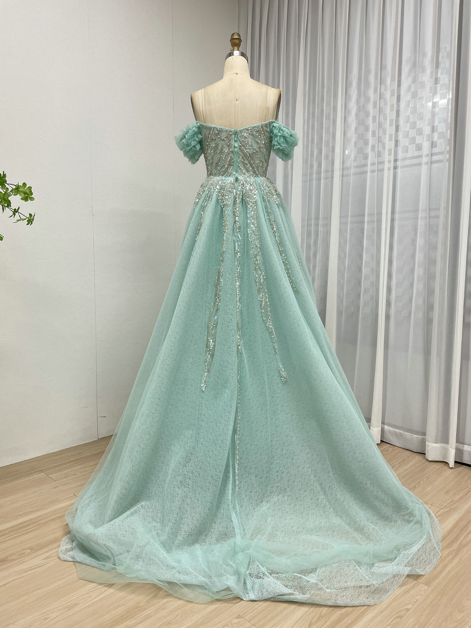 Luxury Green Evening Dress With Over-Skirt Beaded High Slit Off Shoulder Prom Gown MY30191
